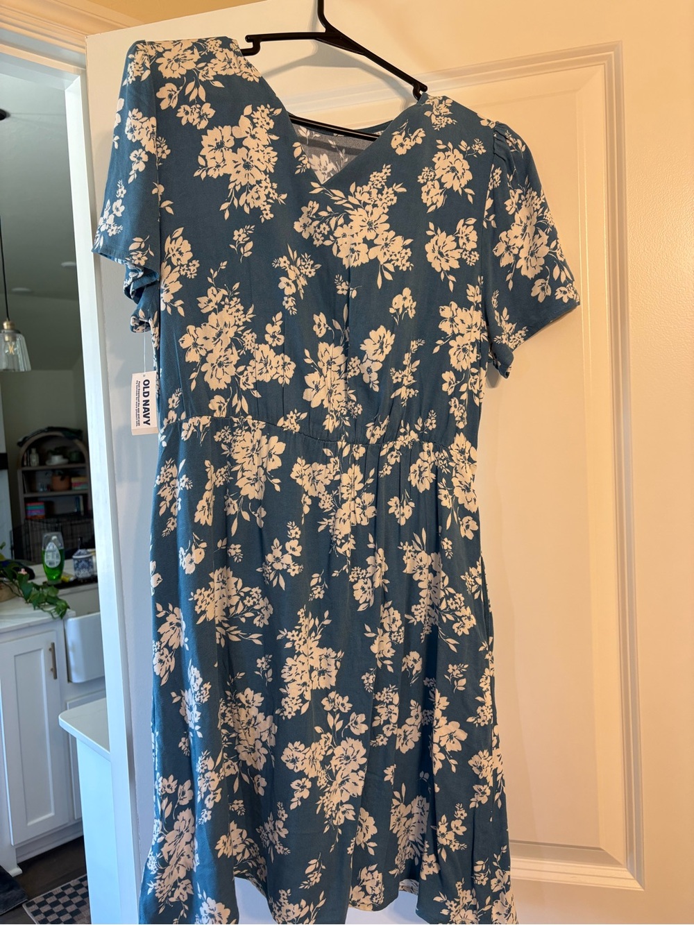 NWT Old Navy Blue Floral V-Neck Dress
